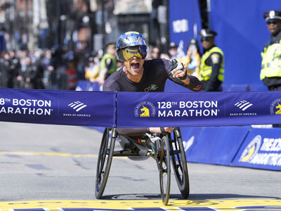 Marcel Hug wins the 2024 Boston Marathon