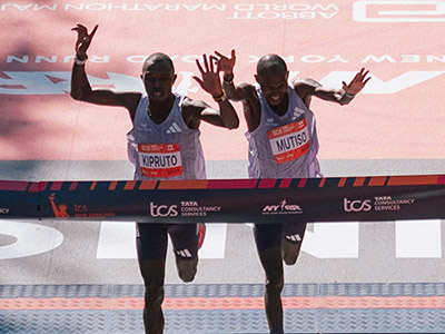 Benson Kipruto edges out Alex Mutiso